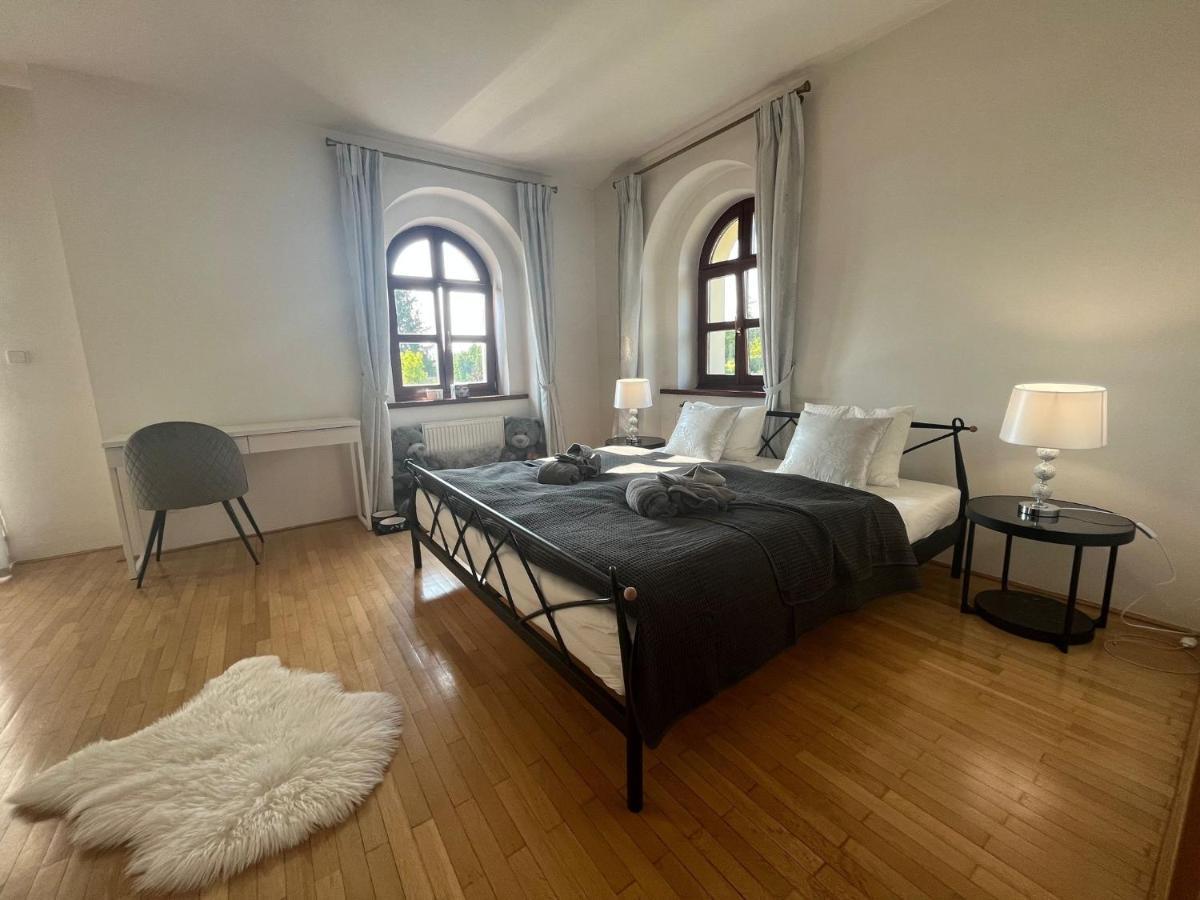 Dogs Resort And Spa Horni Bezdekov Екстериор снимка